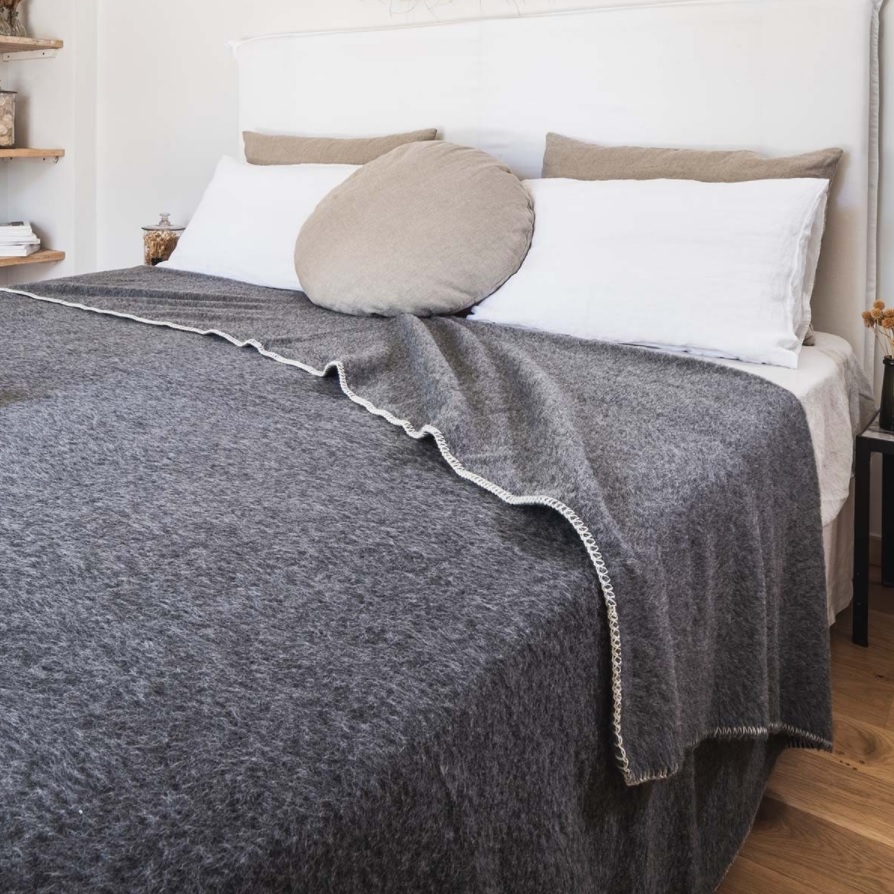 Junin, deken, voor- en najaar en winter, 85% alpaca 15% wol, Brun de Vian-Tiran (Frankrijk) - Afbeelding 7